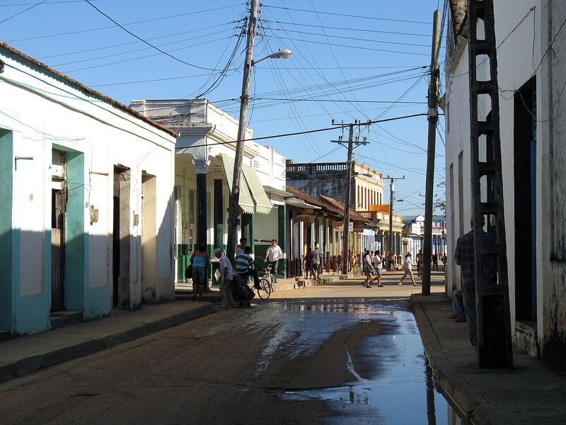 2012-02-Baracoa Kuba Strassenszene 01 anagoria